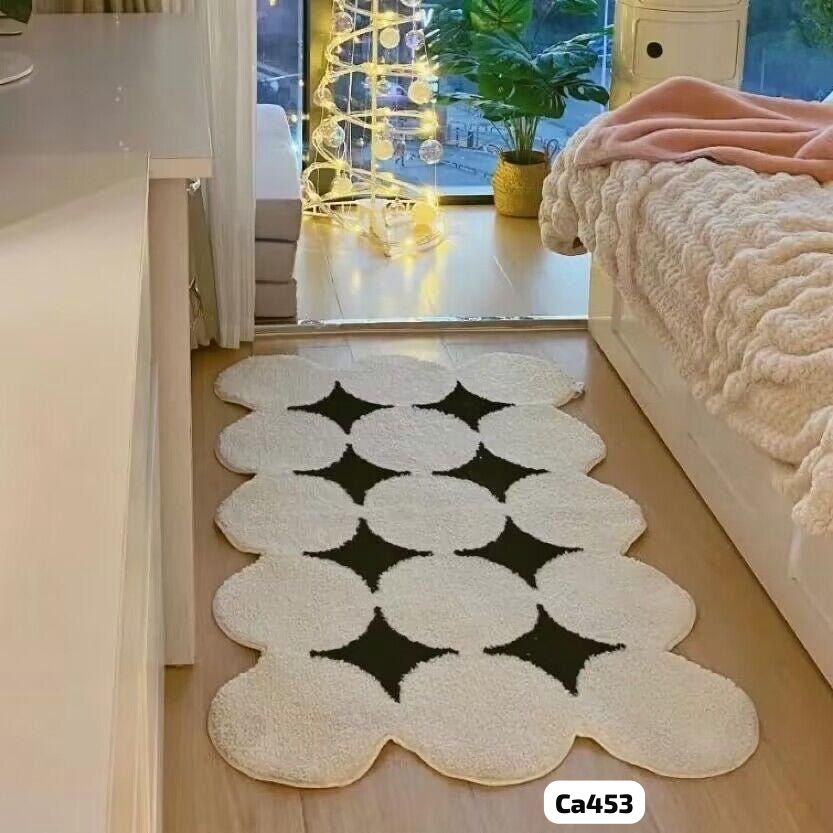 Tapete blanco detalles negros 70cm* 125cm